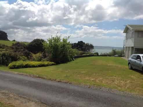 6 Seaview Terrace, Manukau Heads