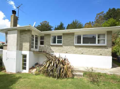 6 Harbour Terrace, Careys Bay