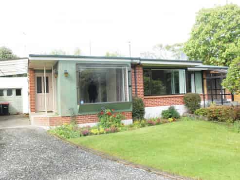 52 Gladstone Terrace, Gladstone