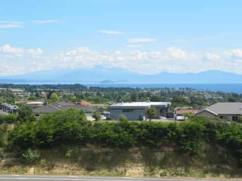 403/100Unit 403 State Highway Five, Hilltop