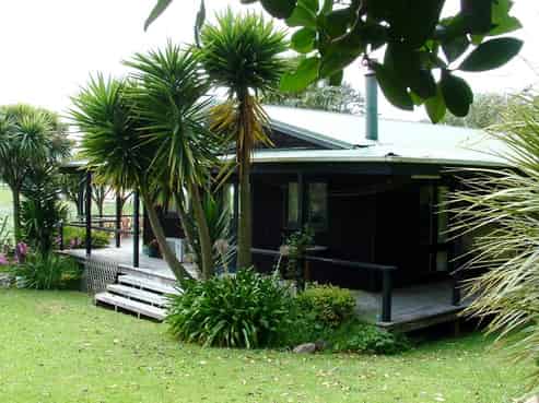 27 Greenfield Road, Pollok