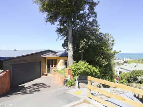 18A Harvey Road, Napier Hill