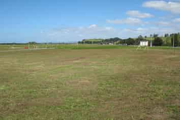 LEADERS WANTED, RUAKAKA COMMERCIAL OPPORTUNITY