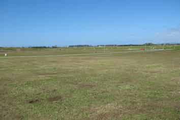 LEADERS WANTED, RUAKAKA COMMERCIAL OPPORTUNITY