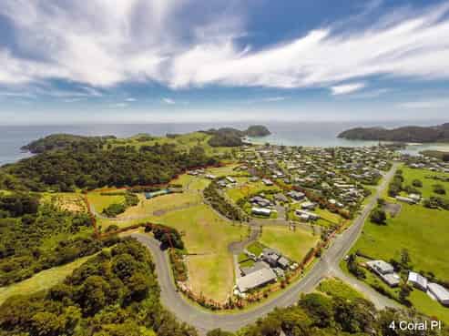 4 Coral Place, Matapouri