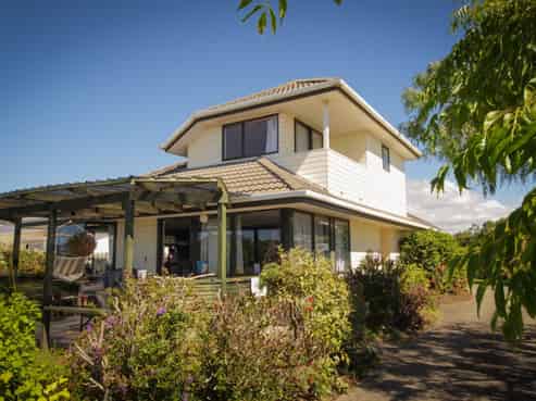 136 State Highway 10, Coopers Beach