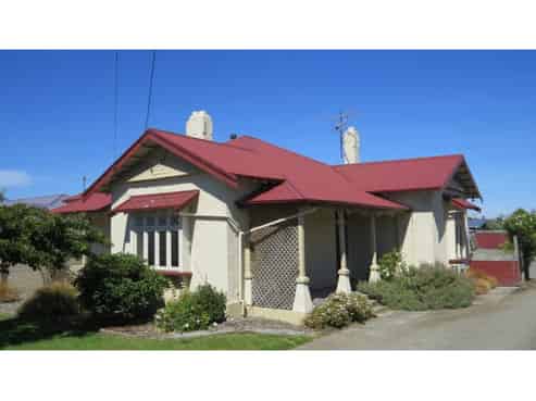 82 North Road, Prestonville