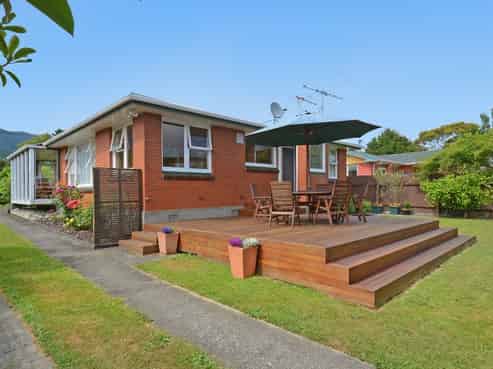 4 Paton Street, Maymorn