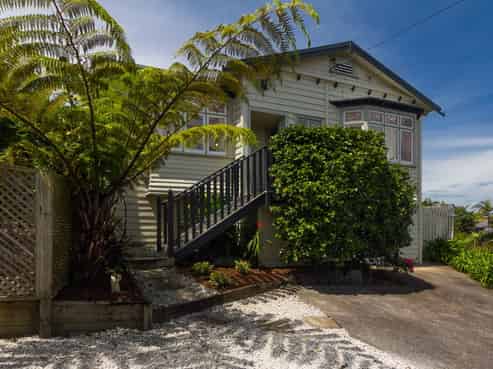 7 Quadrant Road, Onehunga