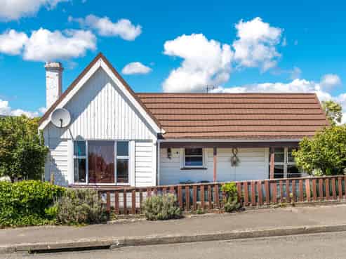 1 Britannia Heights, Stepneyville