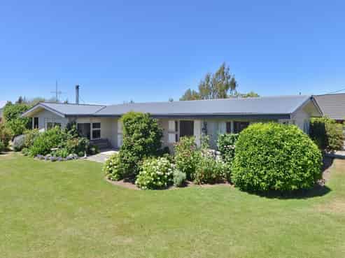 16 Morris Road, Amberley