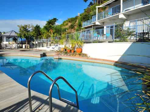 2C Weranui Road, Waiwera