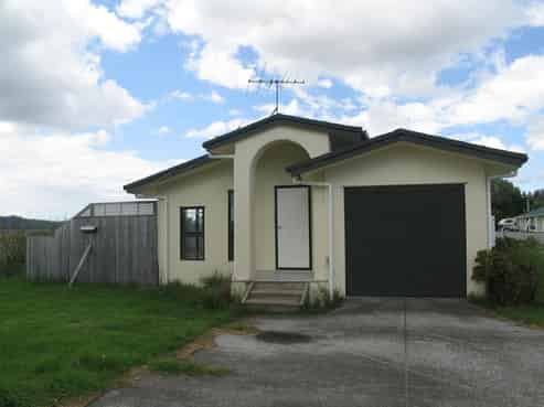 31F Springs Road, Parakai