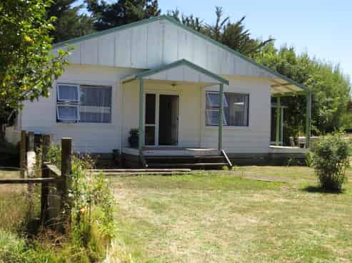 1 Charlotte Street, Takapau