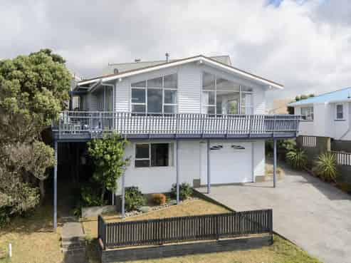 184 Buckley Road, Southgate