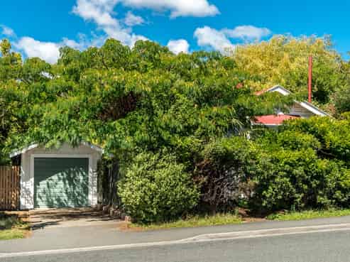 9 Emano Street, Toi Toi