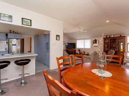 115 Heta Road, Highlands Park