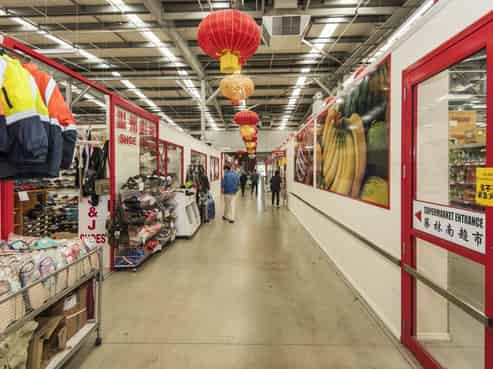 CHOOSE YOUR CHINATOWN SHOP