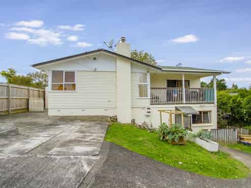 28 Gossamer Drive, Pakuranga Heights