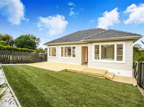 1516 Dominion Road Extension, Mount Roskill