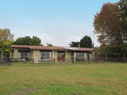 146 Hamlin Road, Ardmore