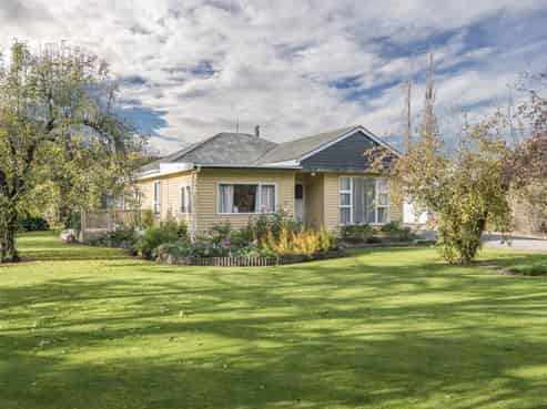 412 Drain Road, Doyleston