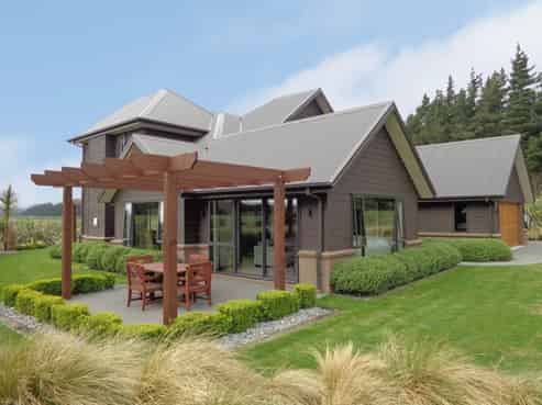 663 Coleridge Road, Windwhistle