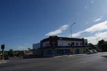 Ranui First Floor Space Floor Area: 843sqm