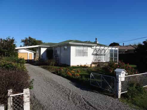 24 Diamond Street, Carterton