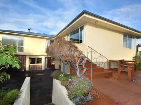 339 Kenmure Road, Kenmure