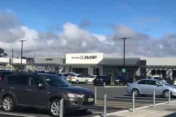 Pohutukawa Coast Shopping Centre - Beachlands