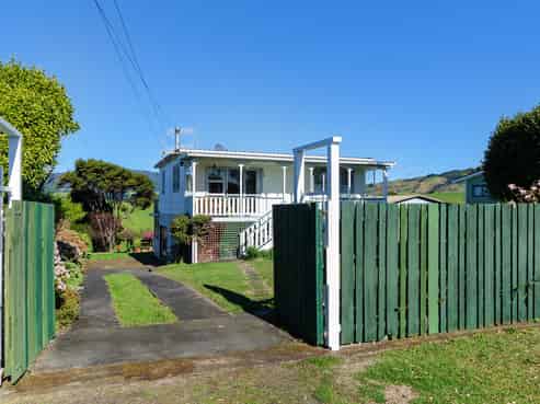 78 Bays Road, Orere Point