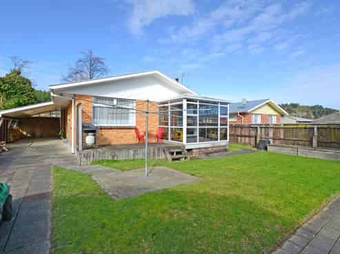 5 Norana Road, Maoribank