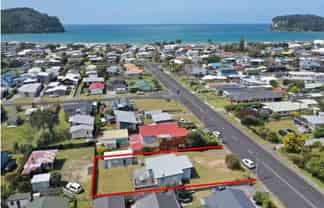 402 Achilles Ave, Whangamata