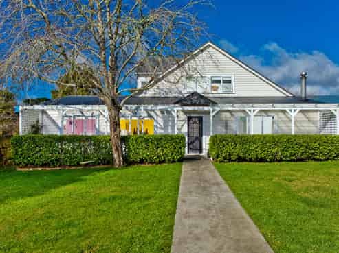 19 Greenhithe Road, Greenhithe