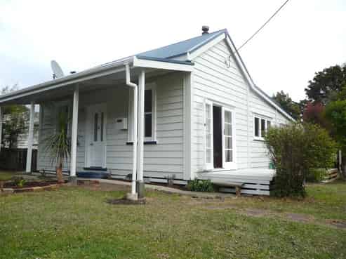 72 George Street, Hikurangi
