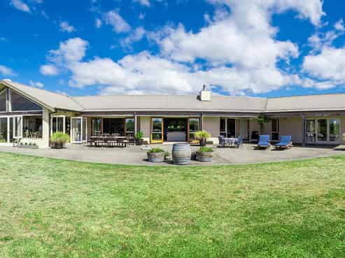 73C Caverhill Road, Manawahe