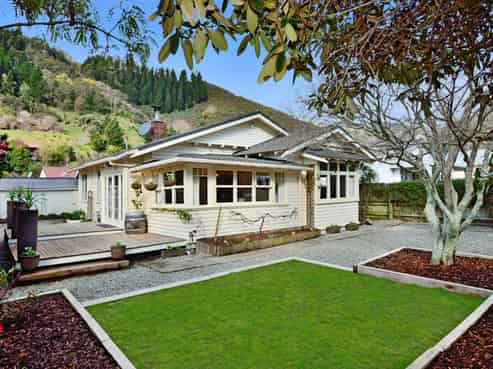 85 Brook Street, The Brook