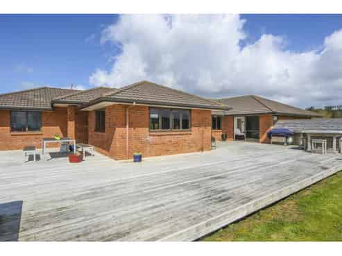 218 Govan Wilson Road, Whangaripo