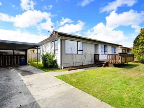 1/217 Waitemata Drive, Ranui