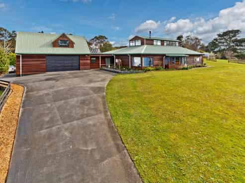 106 Elmore Road, Lucas Heights
