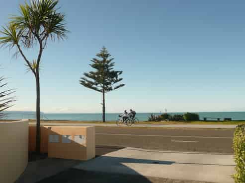 68B The Esplanade, Westshore