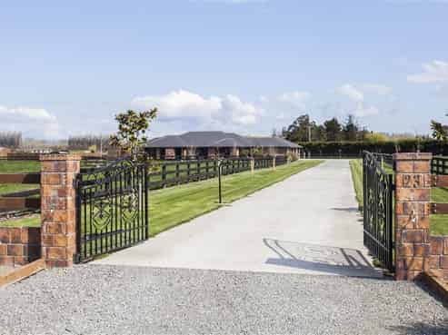 23 Heywards Road, Clarkville