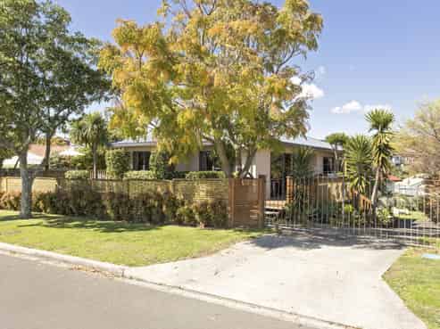 5 Vanderbilt Place, Welcome Bay