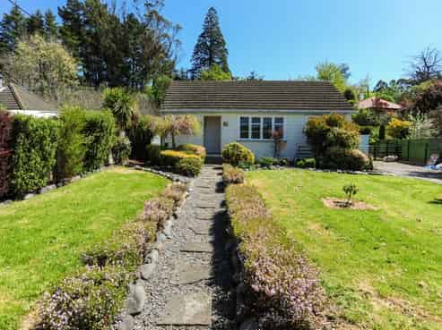 18 Great North Road, Waipawa