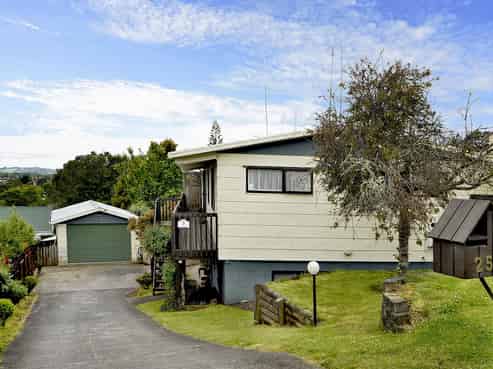 25 Barberton Terrace, Red Hill