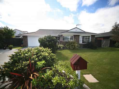 16 Rosebank Avenue, Kelvin Grove