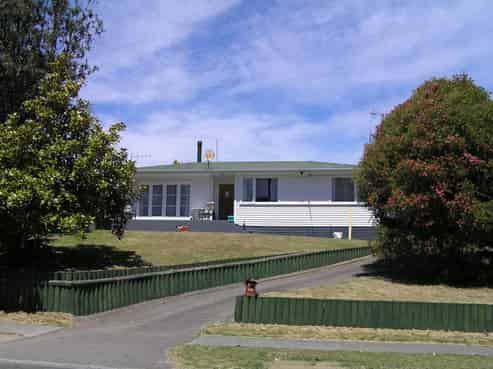 87 Taharepa Road, Hilltop