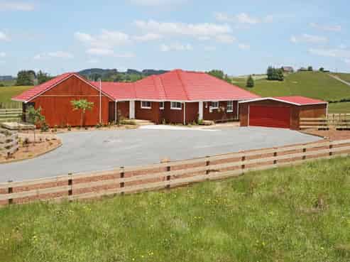 22 Falls Road, Hunua