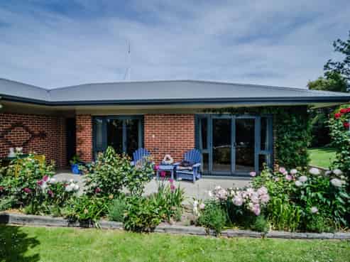 10 Kent Street, Marchwiel